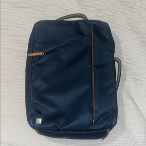 Moshi Venturo Slim Laptop Bag